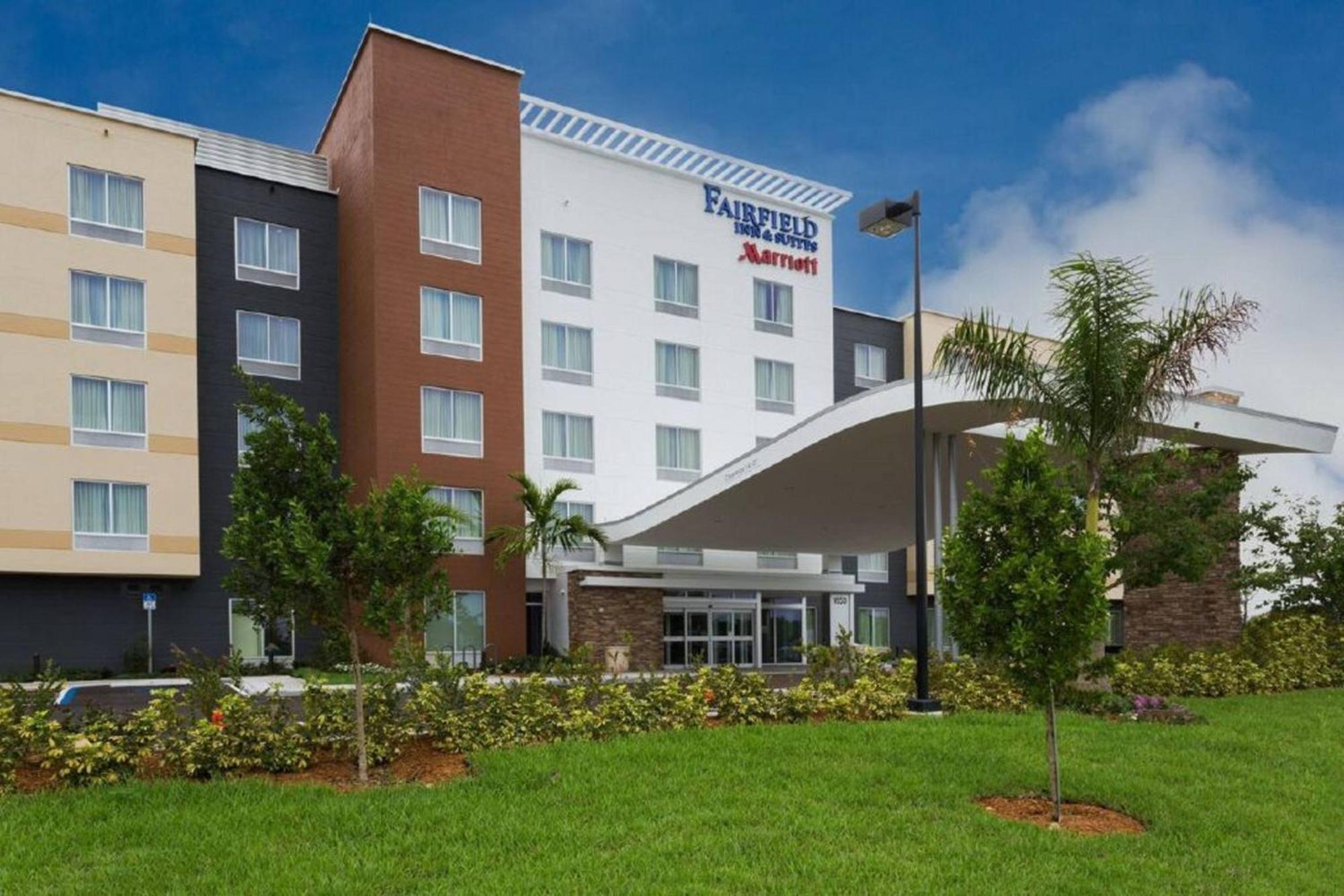 Fairfield Inn & Suites By Marriott Fort Lauderdale Pembroke Pines Esterno foto